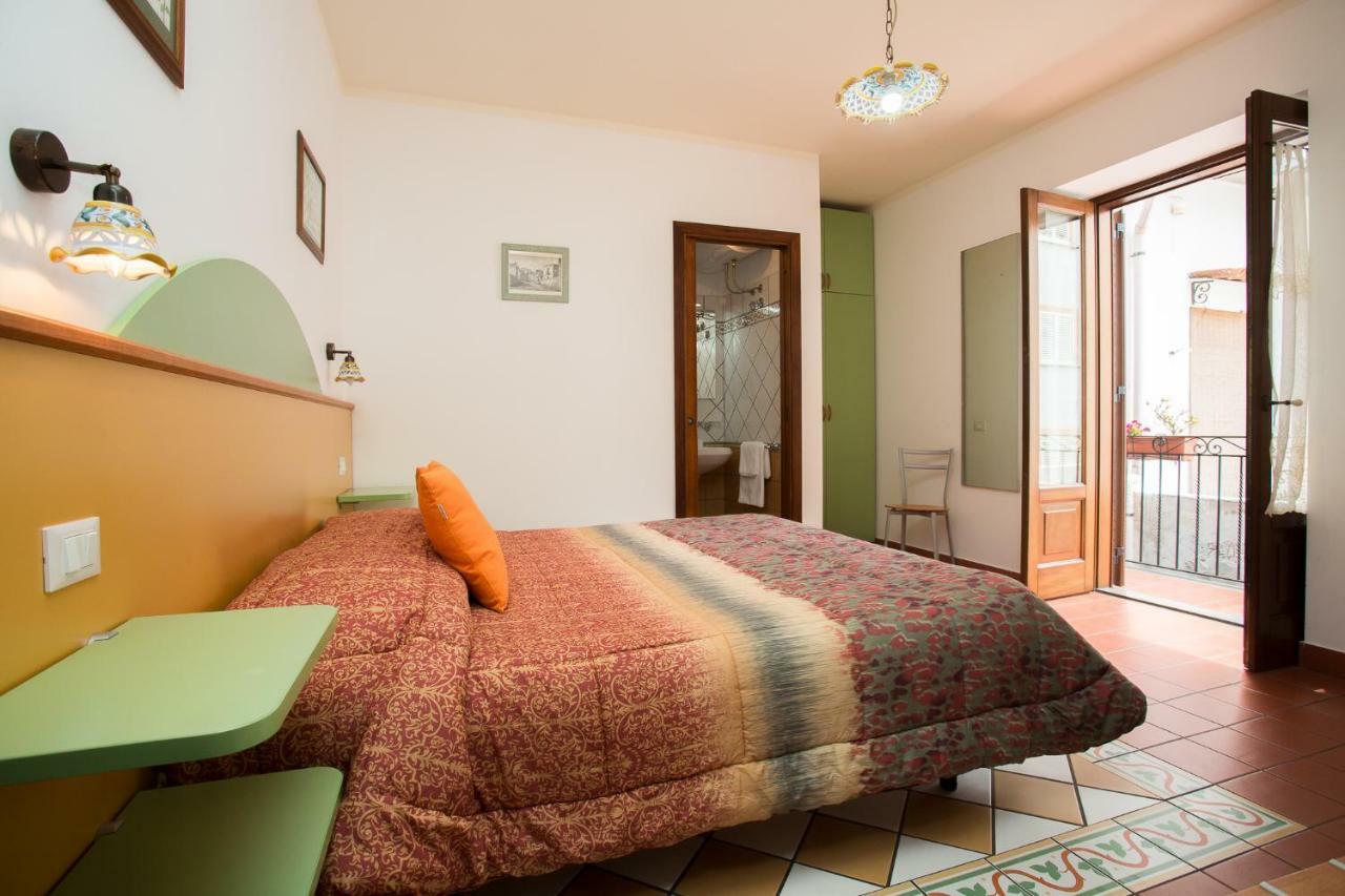 Diana Brown B&B Affittacamere Lipari  Exterior foto