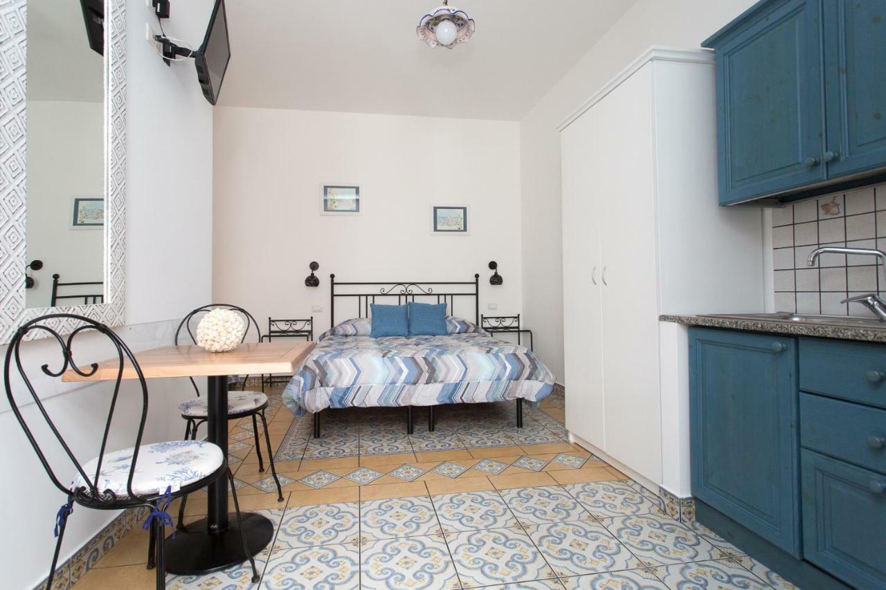 Diana Brown B&B Affittacamere Lipari  Exterior foto